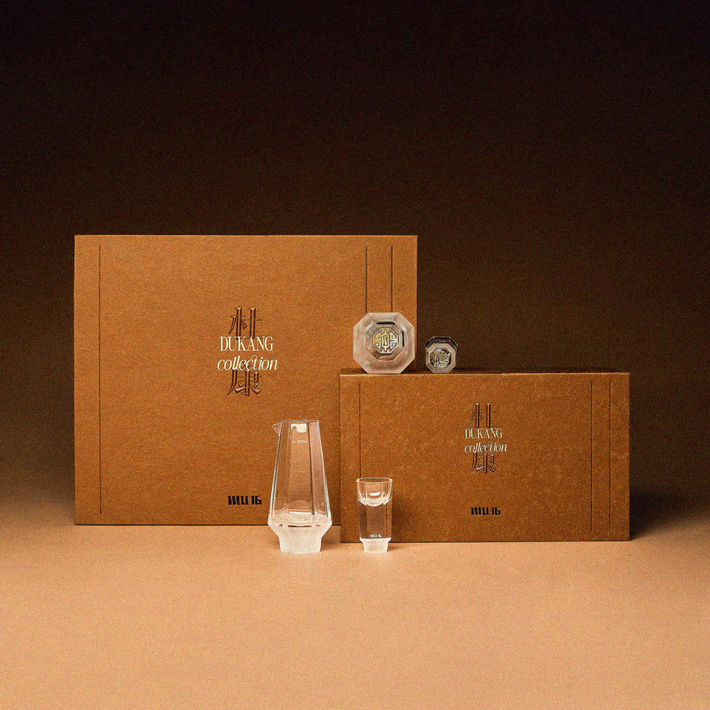 Eightfold Fortune Chinese Baijiu Glass Set