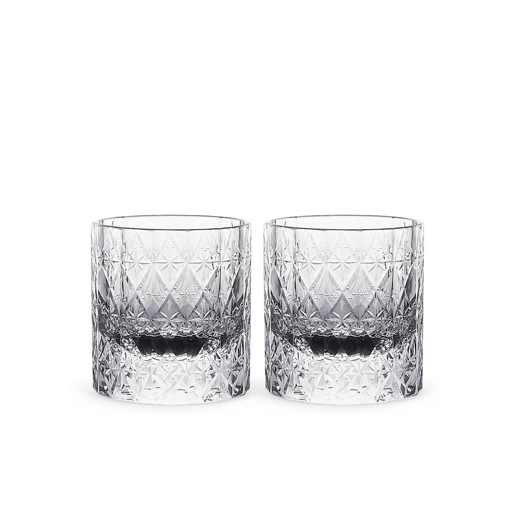 Dazzle Crystal whiskey glass in soft light with deep-cut facets and brilliant reflective detail