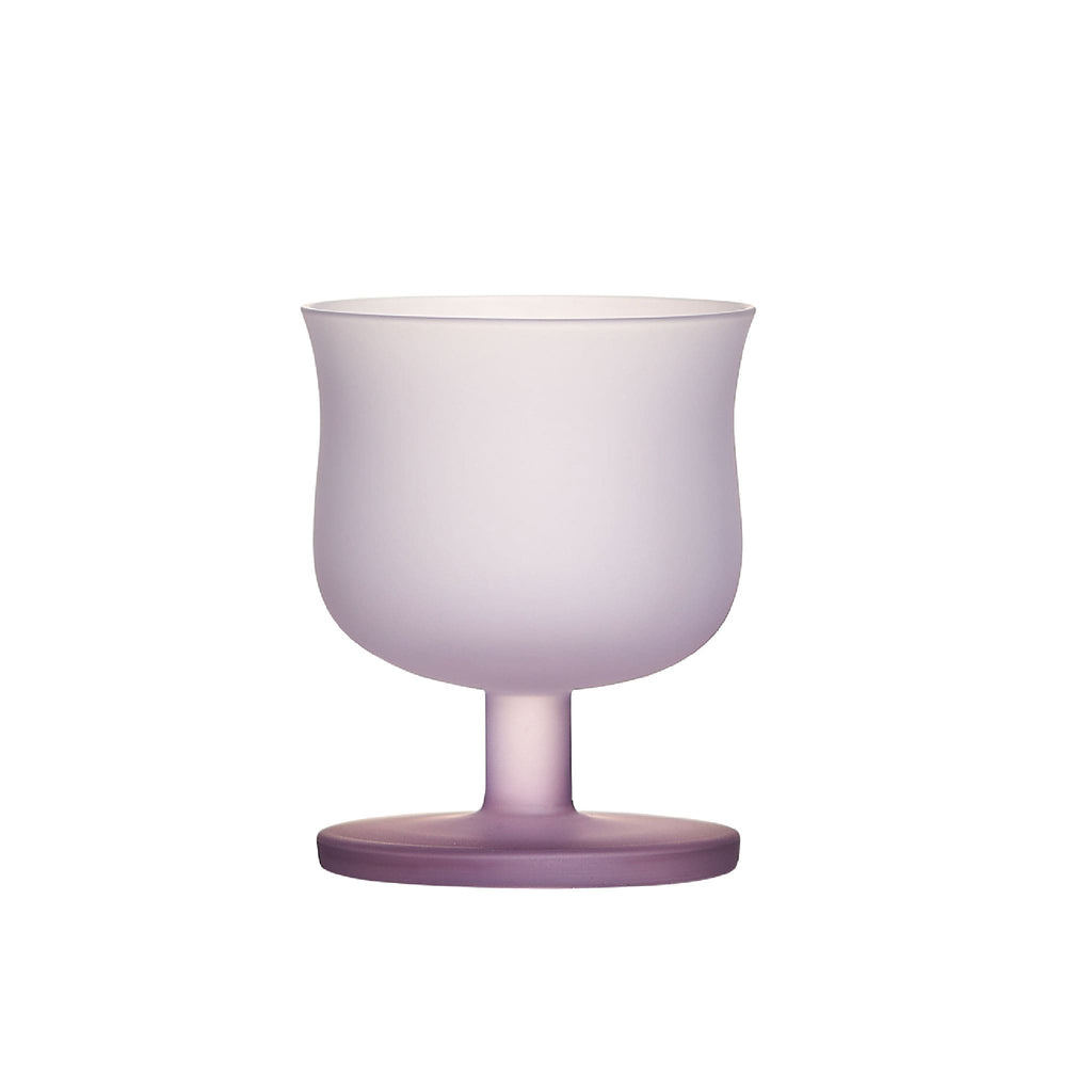 Close-up of Dolce Classic 16 colors showing matte glass texture, smooth rim, and layered gradient color detail