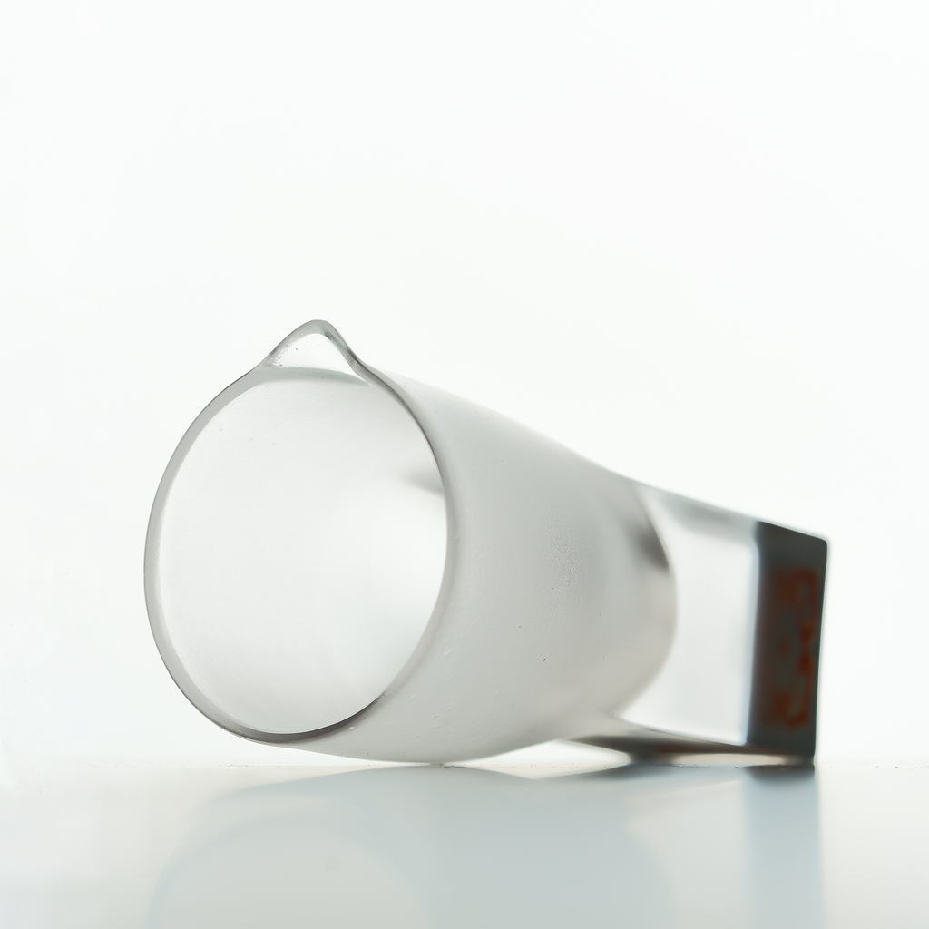 Close-up of crystal Chinese baijiu glass set showing persimmon inspired details and refined craftsmanship