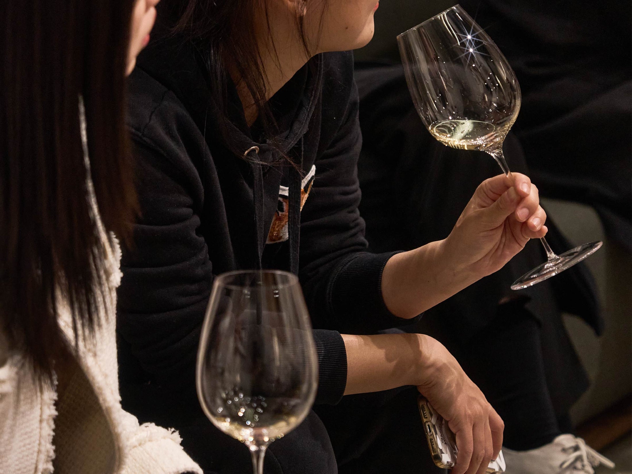 Sommelier wine glass set styled for a quiet tasting ritual with a balanced and elegant crystal form