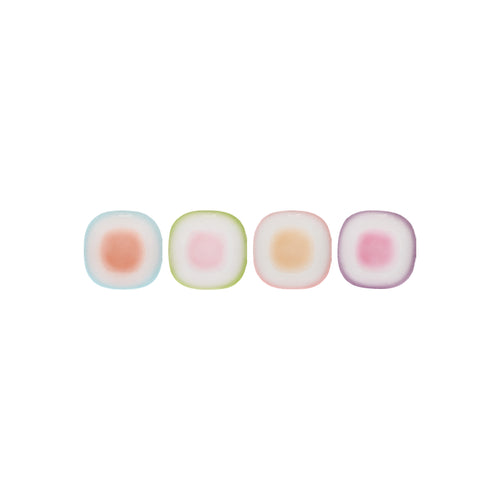 Nubi Dessert plate in soft light with a cloud-inspired silhouette and gentle diffused color