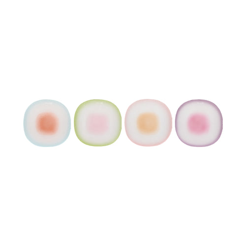 Nubi Dinner plate in soft light with a cloud-inspired silhouette and gentle diffused color