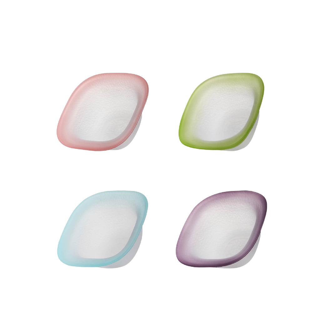 Nubi Yogurt bowl in soft light with a cloud-inspired silhouette and gentle diffused color